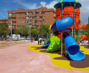 proyecto construccion parques infantiles madrid