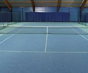 precio pista tenis interior indoor