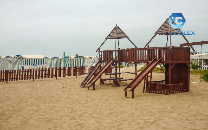 parques infantiles en playas